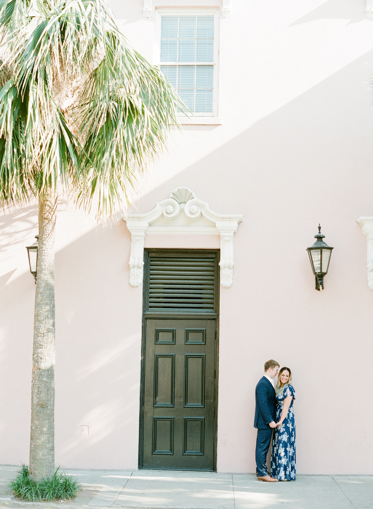 Downtown-Charleston-Wedding-Photographer_0153.jpg
