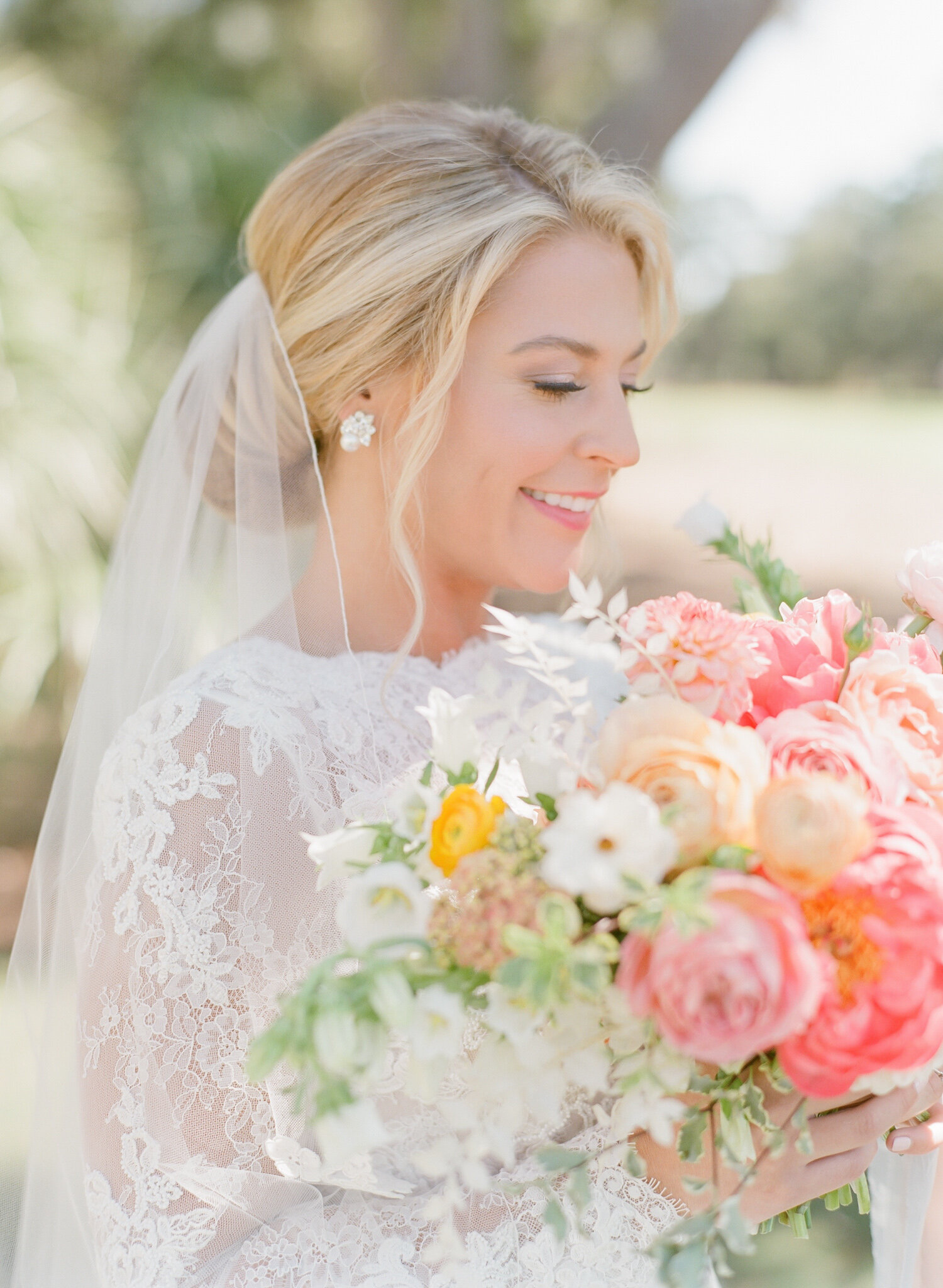Charleston-Wedding-Photographer-Color-Pink-38.jpg