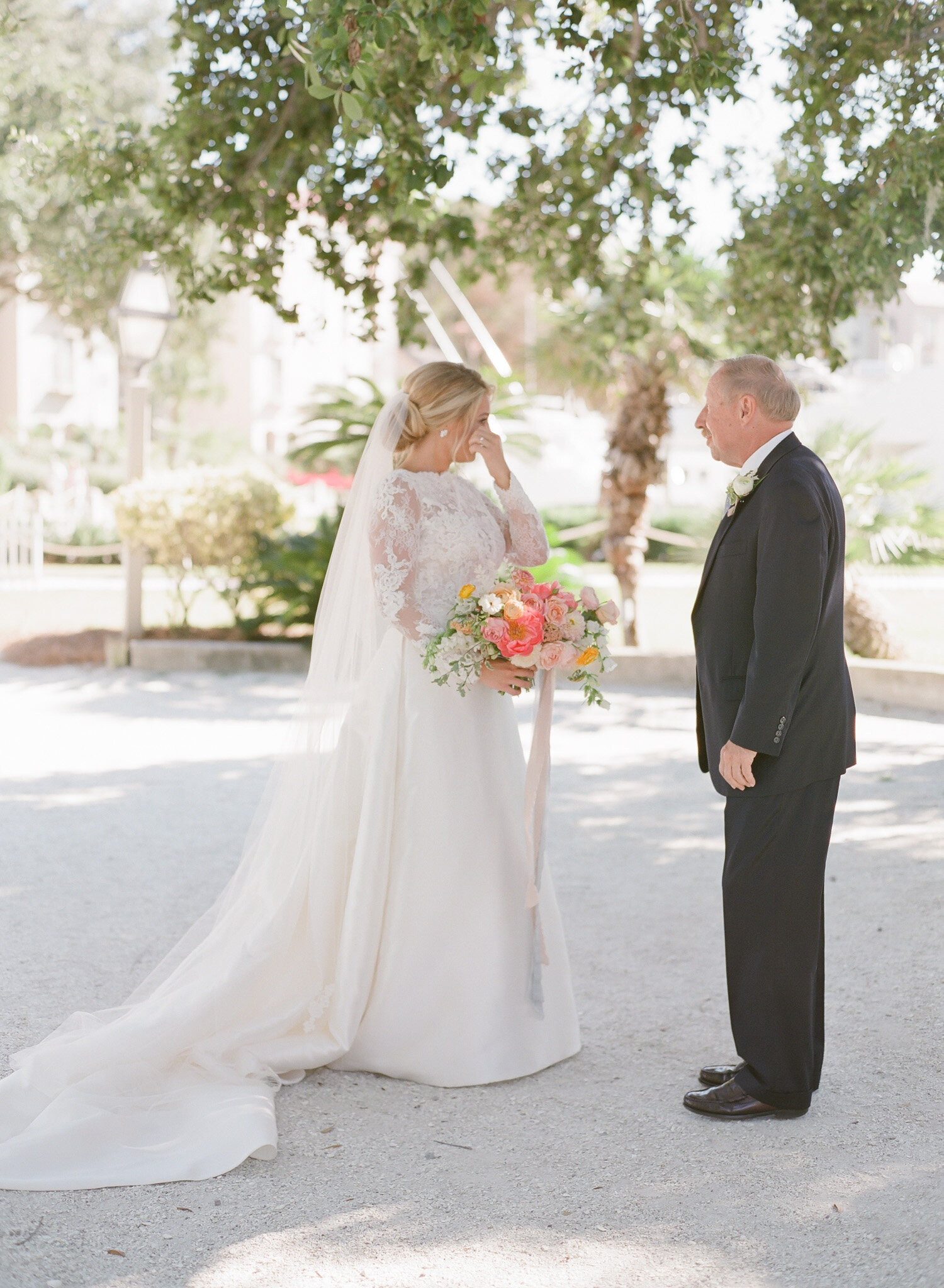 Charleston-Wedding-Photographer-Color-Pink-66.jpg
