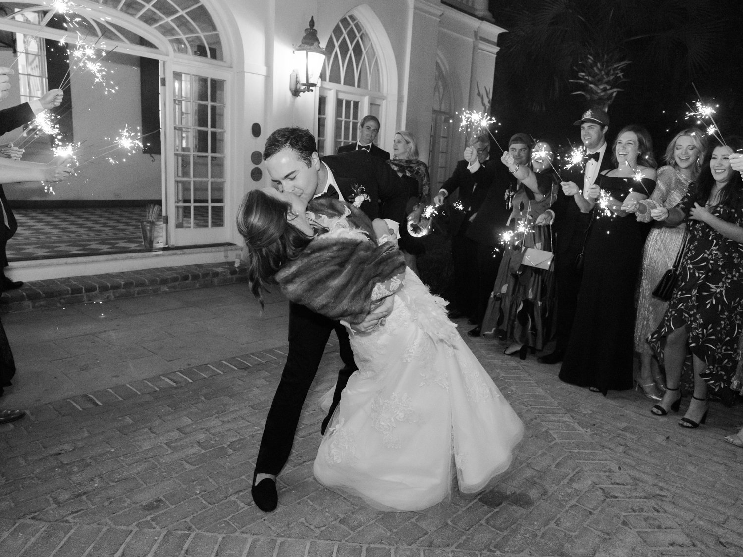 Lowndes-Grove-Charleston-Weddings-192.jpg