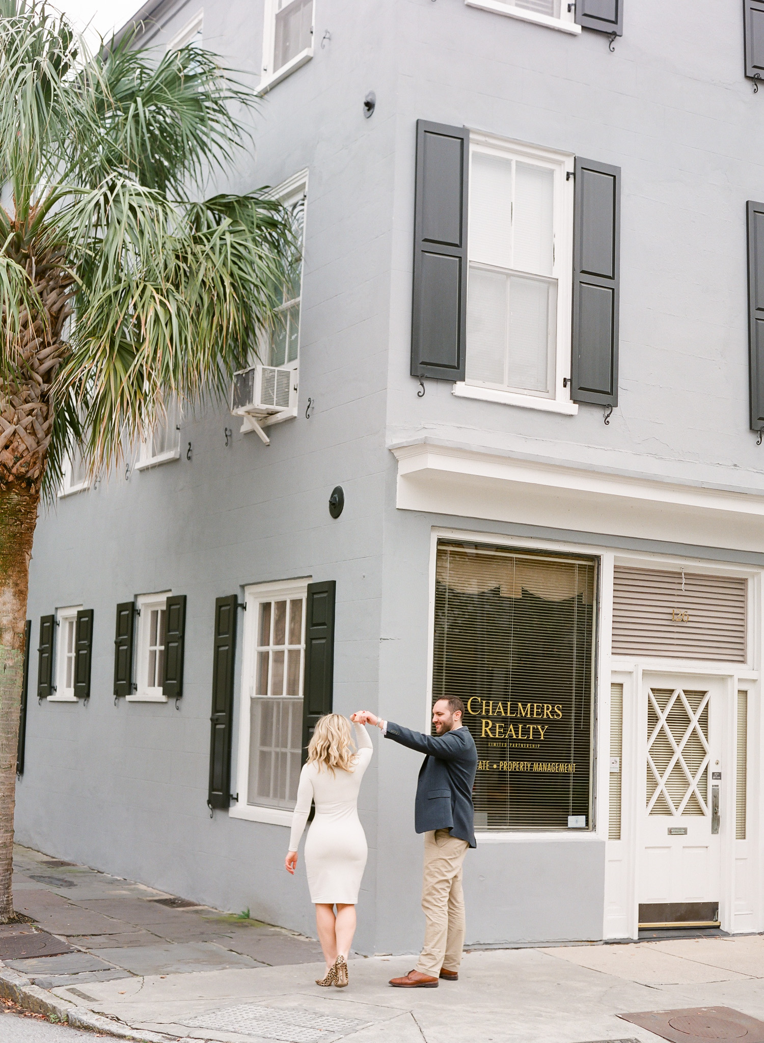 Charleston-Engagement-Photographer-34.jpg