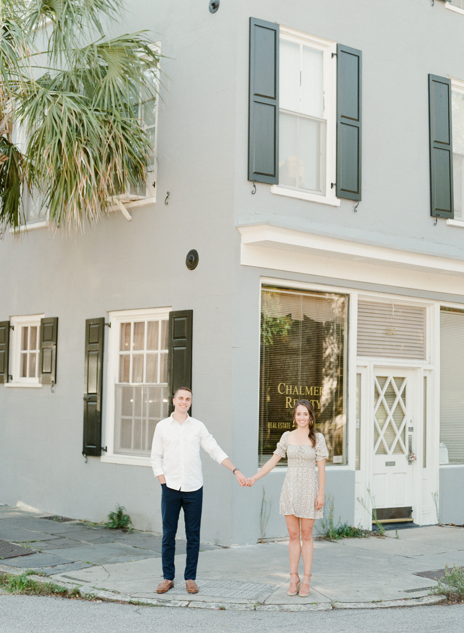 Charleston-Engagement-Photos-9.jpg
