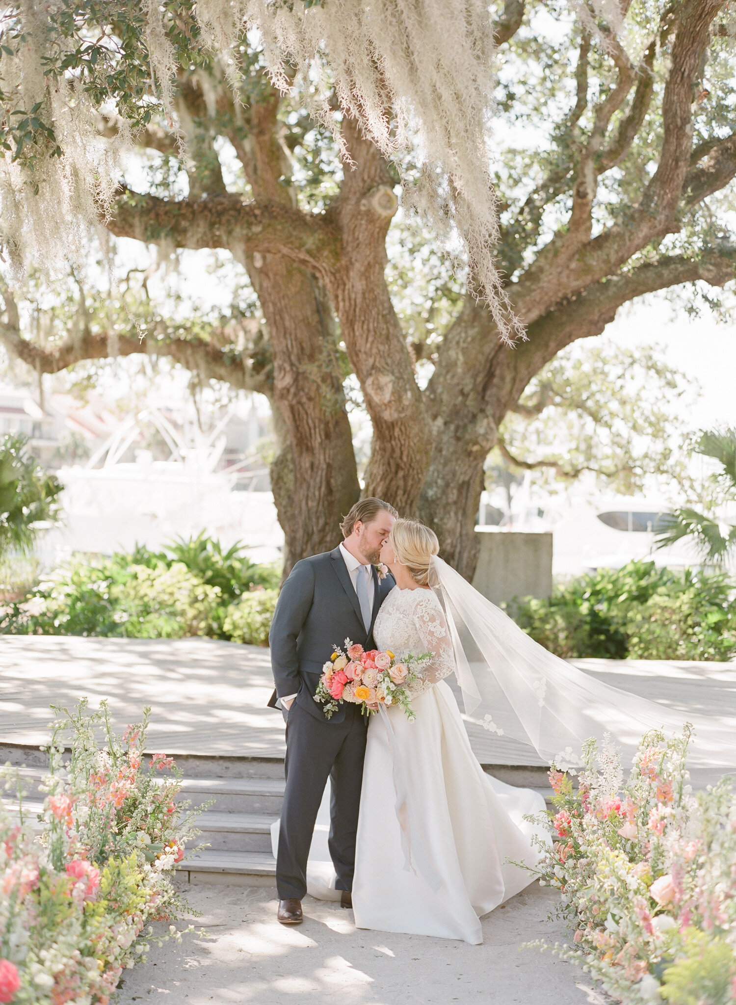 Charleston-Wedding-Photographer-Color-Pink-57.jpg