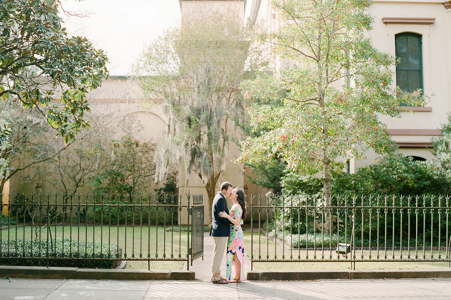 Classic-Savannah-Engagement-Photo.jpg