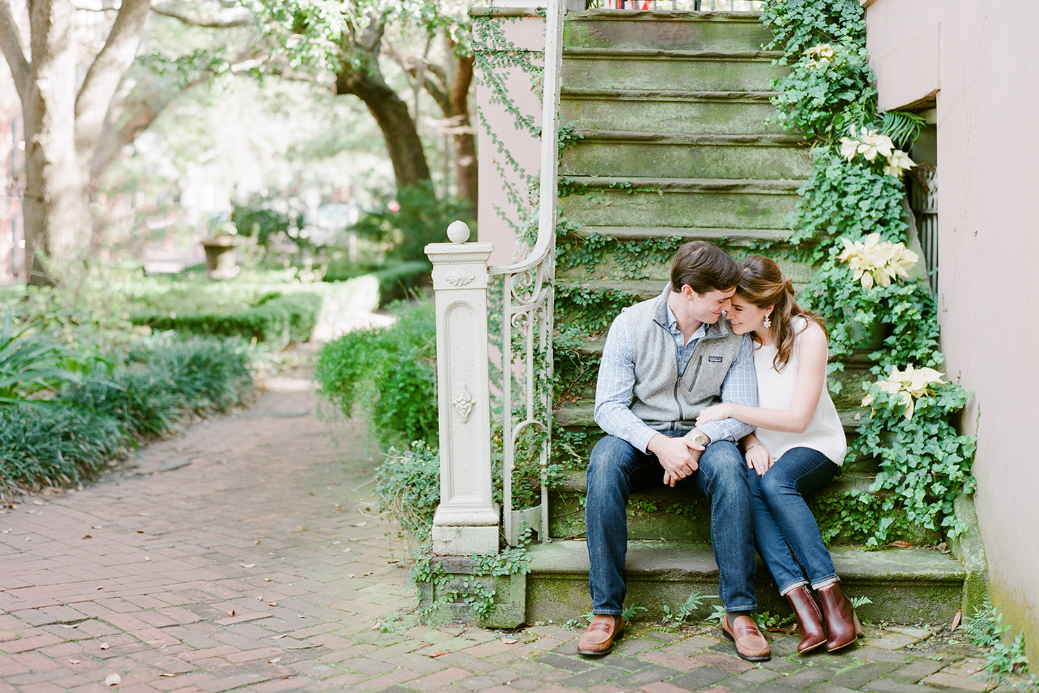 Jones-Street-Engagement-Session.jpg